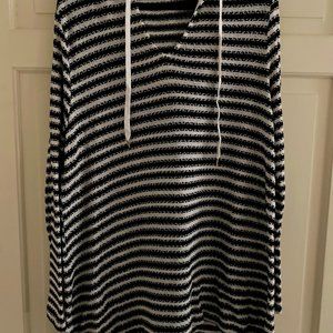 La Blanca, Black and White Tunic, US Size L